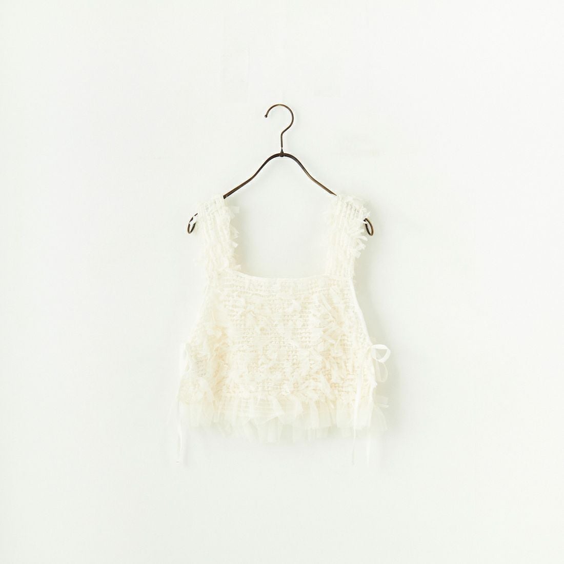 CHIGNON [シニヨン] チュールシアータンクトップ [1546-520NH] O.WHITE
