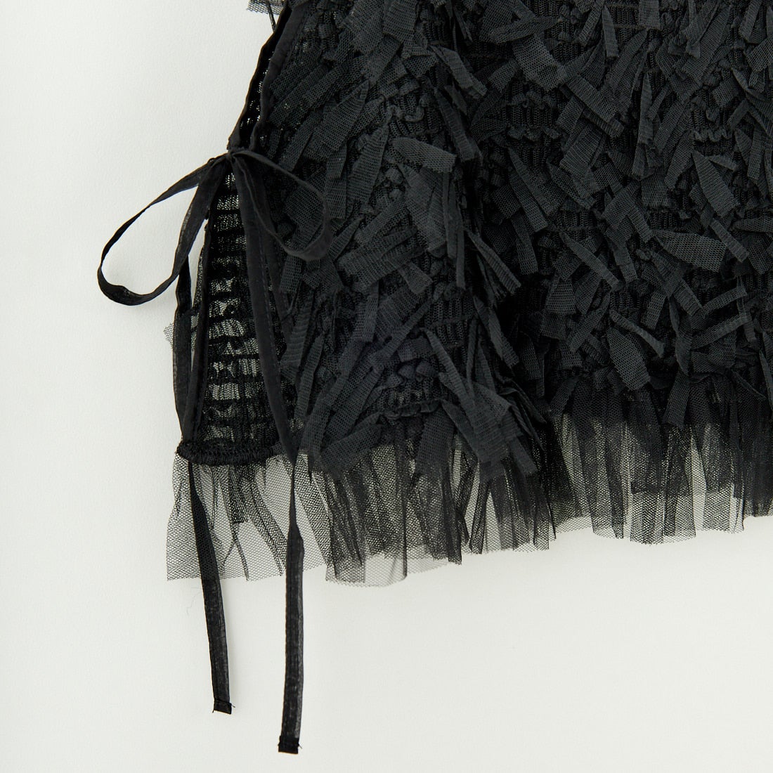 CHIGNON [シニヨン] チュールシアータンクトップ [1546-520NH] BLACK