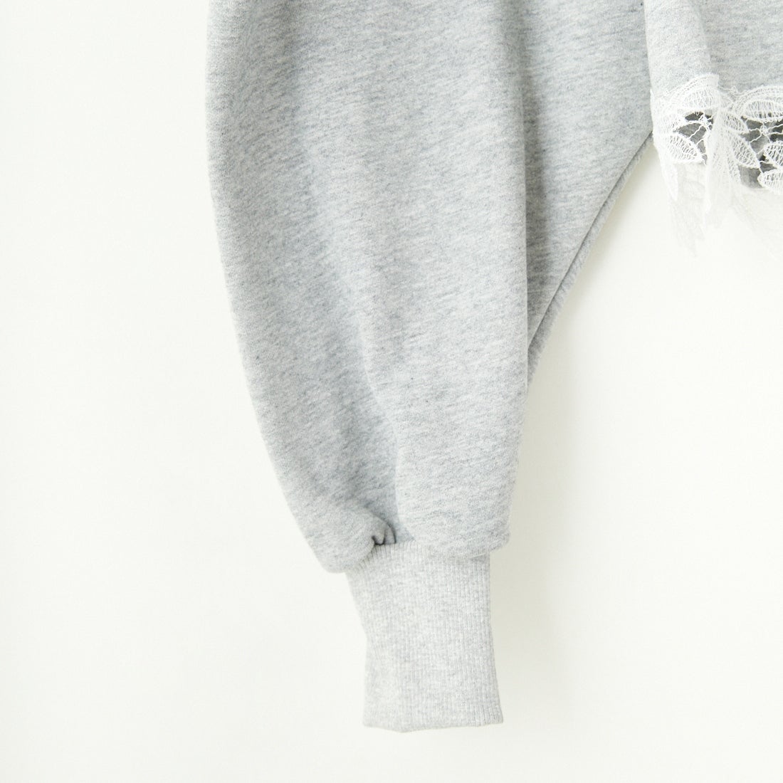 USINE [ユジーヌ] 裾レース裏毛スウェット [2510802] GRAY