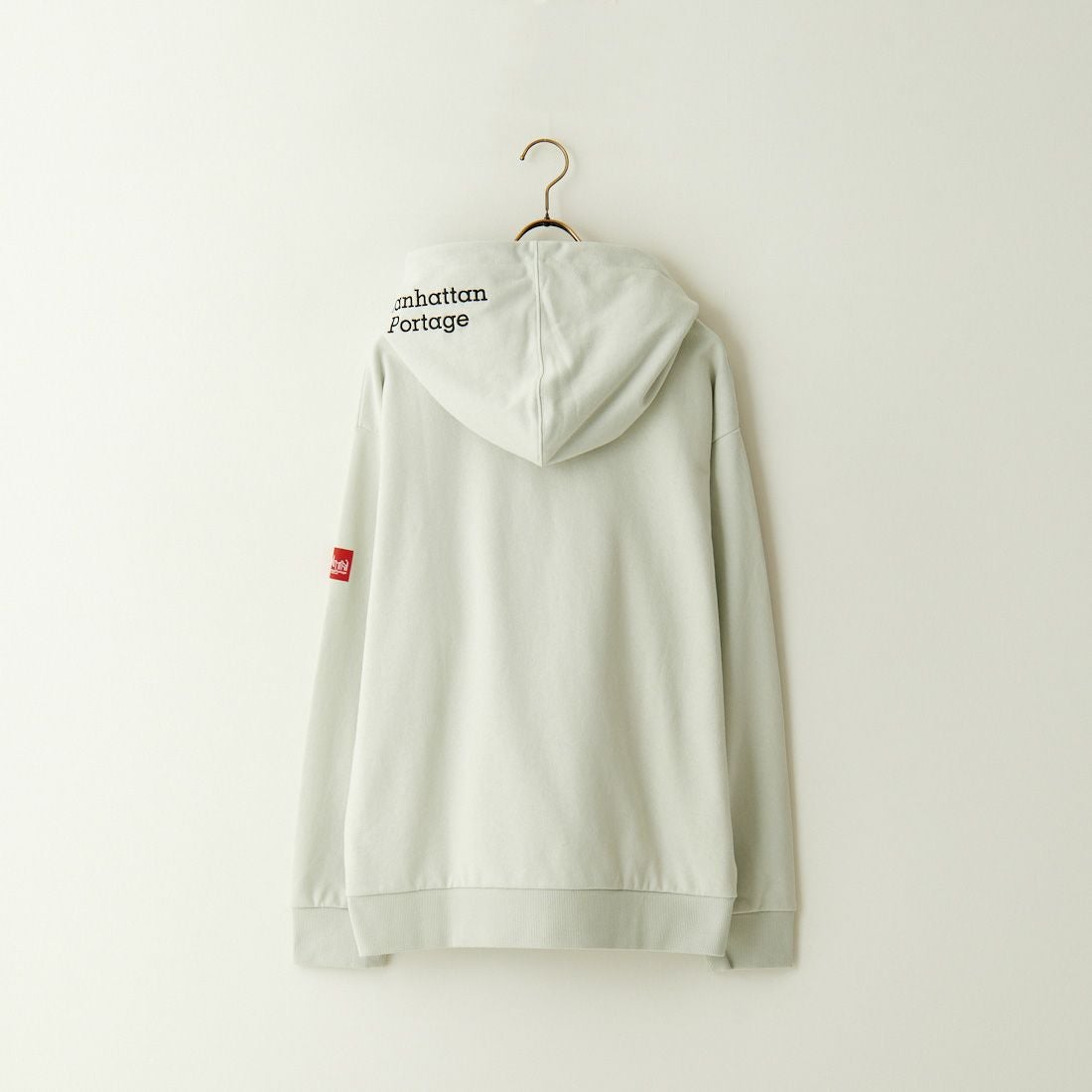 MANHATTAN PORTAGE [マンハッタンポーテージ] 別注 フードロゴ刺繍 スウェットパーカー [23FWMP-IN42-JF] GRAY