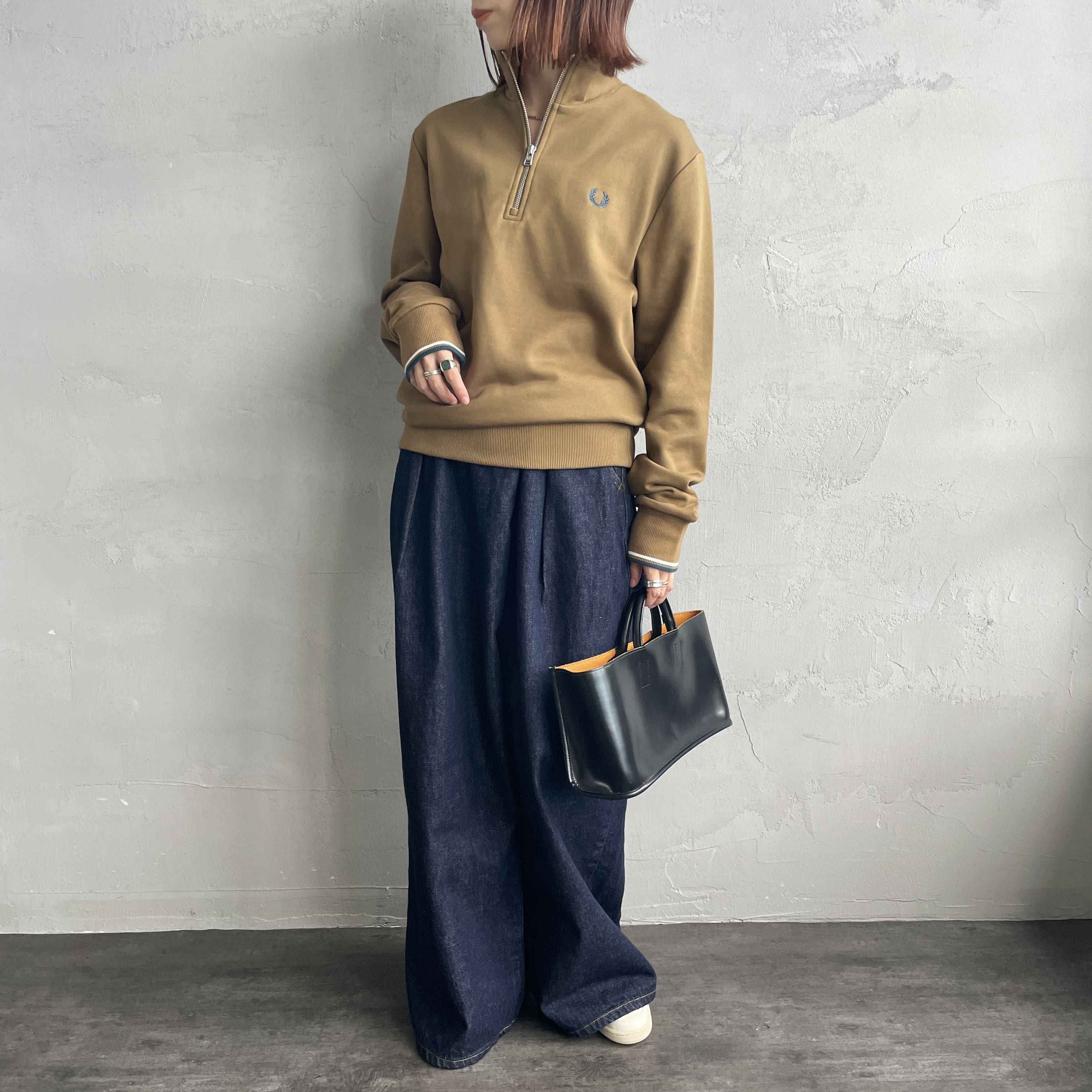 FRED PERRY [フレッドペリー] ワンポイントロゴ刺繍 ハーフジップ