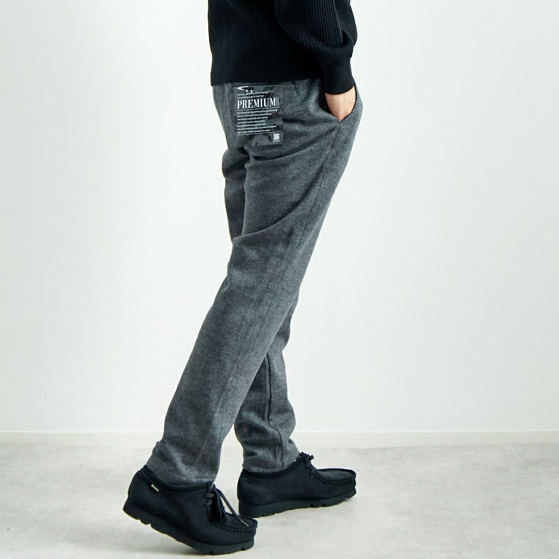 Jeans Factory Clothes [ジーンズファクトリークローズ] ウールジャージーイージートラウザー [JFC-244-059] 6S C.GRY &&モデル身長：179cm 着用サイズ：L&&