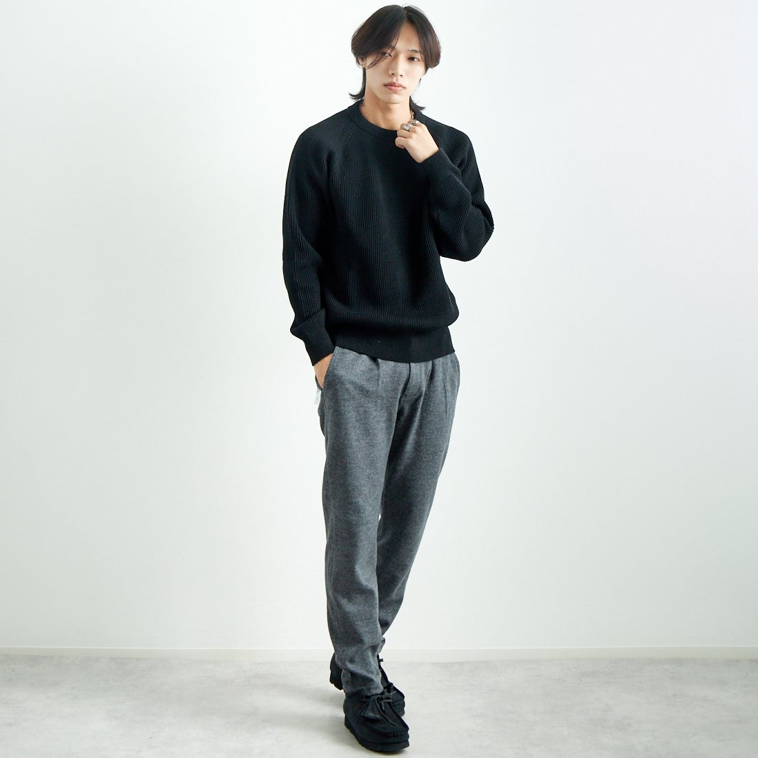 Jeans Factory Clothes [ジーンズファクトリークローズ] ウールジャージーイージートラウザー [JFC-244-059] 6S C.GRY &&モデル身長：179cm 着用サイズ：L&&