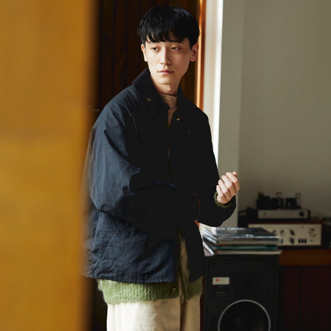 Barbour [バブアー] 別注 BORROWDALE ボロウデイルジャケット [MCAS148-JF] BLACK&&モデル身長：180cm 着用サイズ：40&&