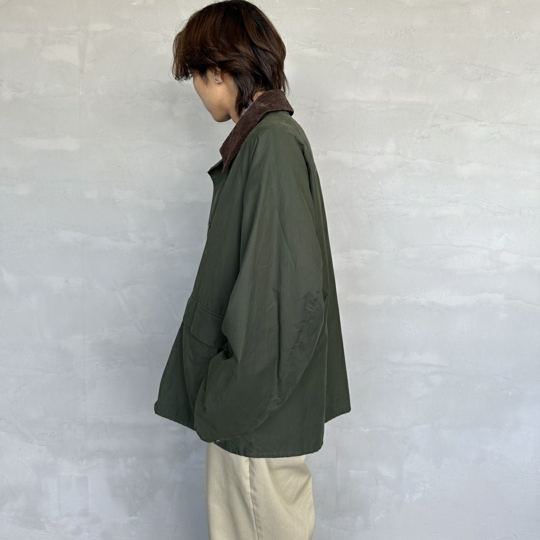 Barbour [バブアー] 別注 BORROWDALE ボロウデイルジャケット [MCAS148-JF] SAGE&&モデル身長：179cm 着用サイズ：46&&