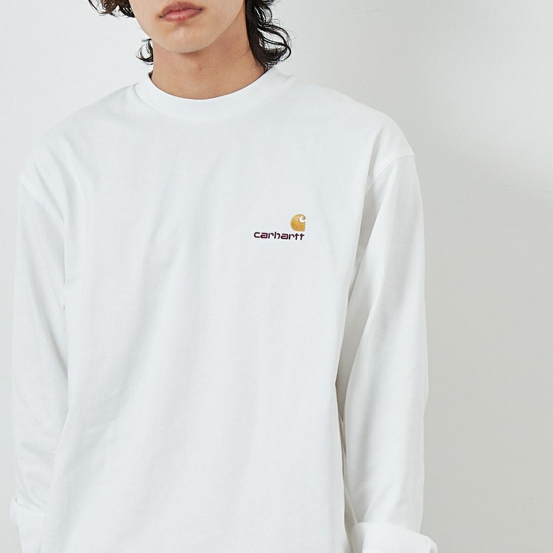 carhartt WIP [カーハートダブリューアイピー] ロングスリーブアメリカンスクリプトTシャツ [I029955] ASH HEATHE &&モデル身長：179cm 着用サイズ：L&&