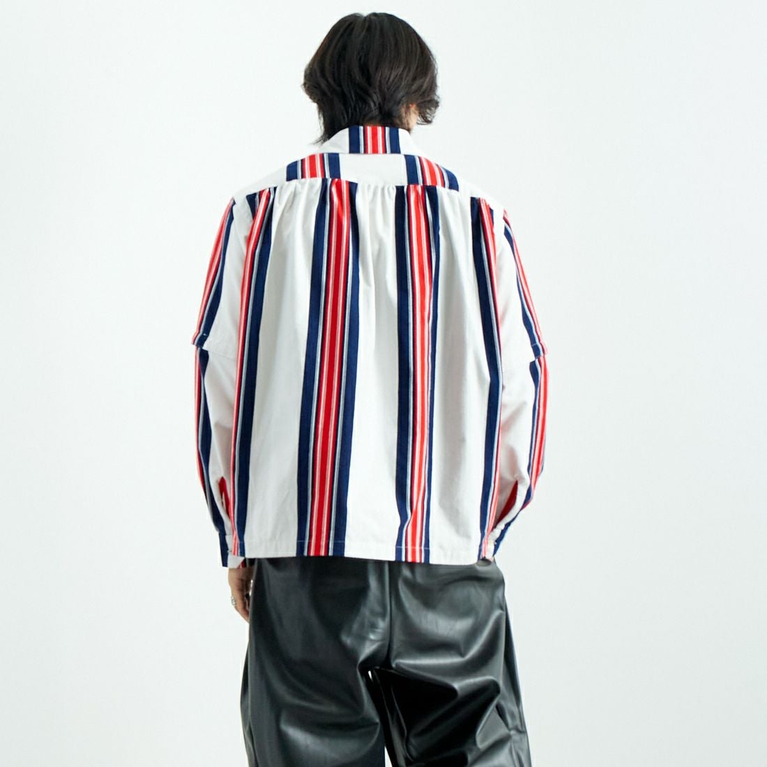 AiE [エーアイイー] ストライプペインターシャツ [PU617] A OFF WHIT &&モデル身長：179cm 着用サイズ：M&&