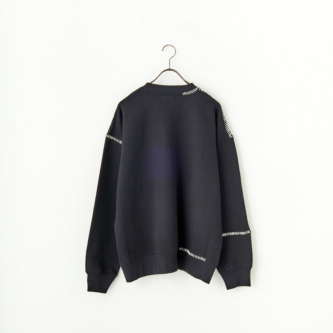 SLICK [スリック] ブランケットステッチ スウェットシャツ [5155922] 700 BLACK