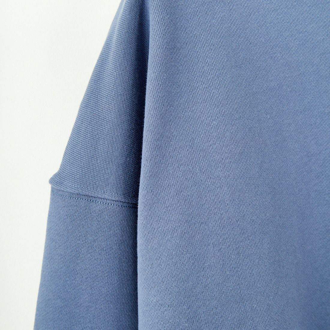 SLICK [スリック] ブランケットステッチ スウェットシャツ [5155922] 208 BLUE G