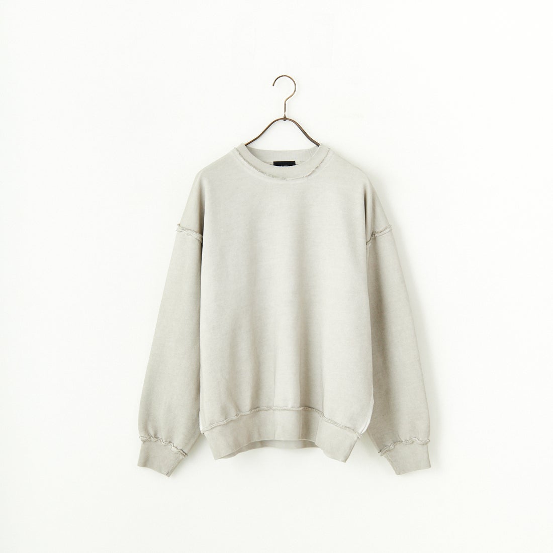 740 L.GRAY