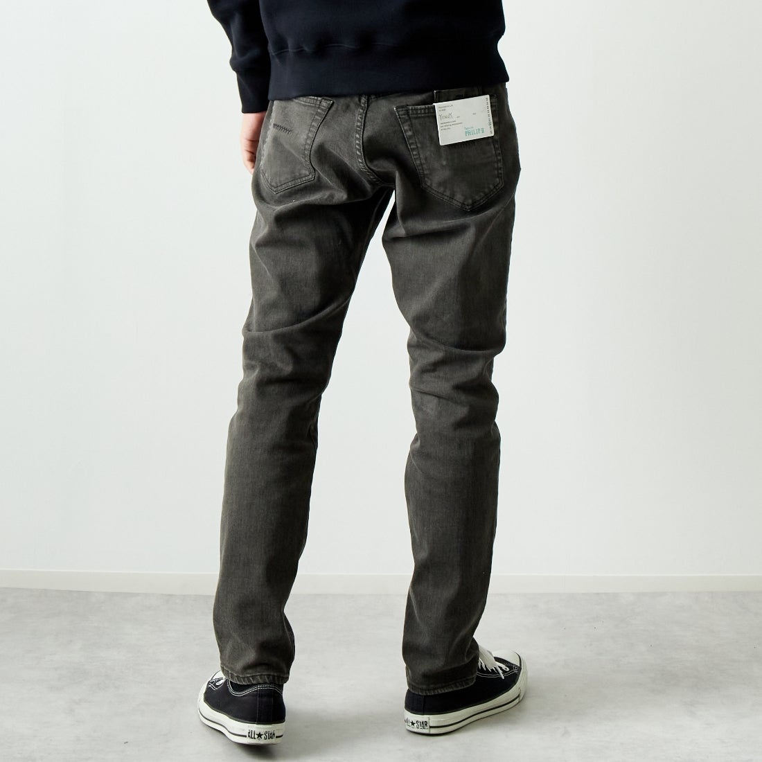 YANUK [ヤヌーク] テーパードデニム PHILIP2/フィリップ2 [57243211] OBS &&モデル身長：179cm 着用サイズ：30&&