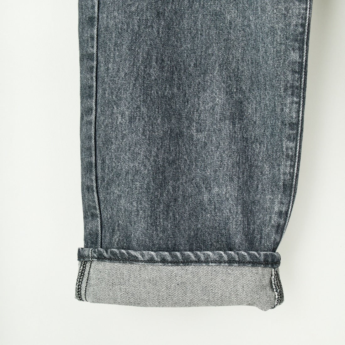 NEEDBY heritage [ニードバイヘリテージ] DANIEL ワイドテーパードデニム [B1C601937SDG] S-DK GRAY