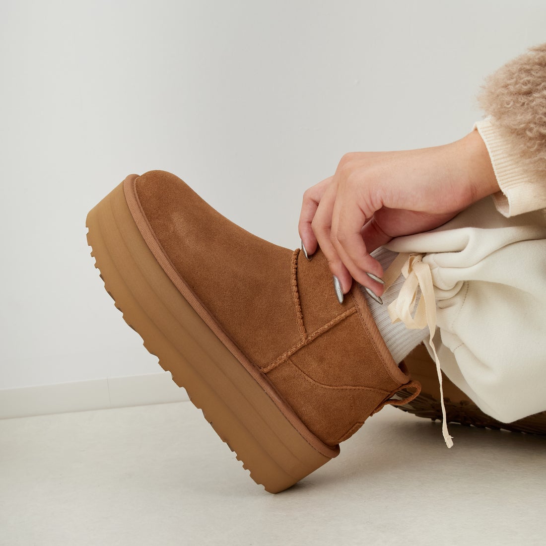 UGG [アグ] クラシック ウルトラ ミニプラットフォーム [1135092