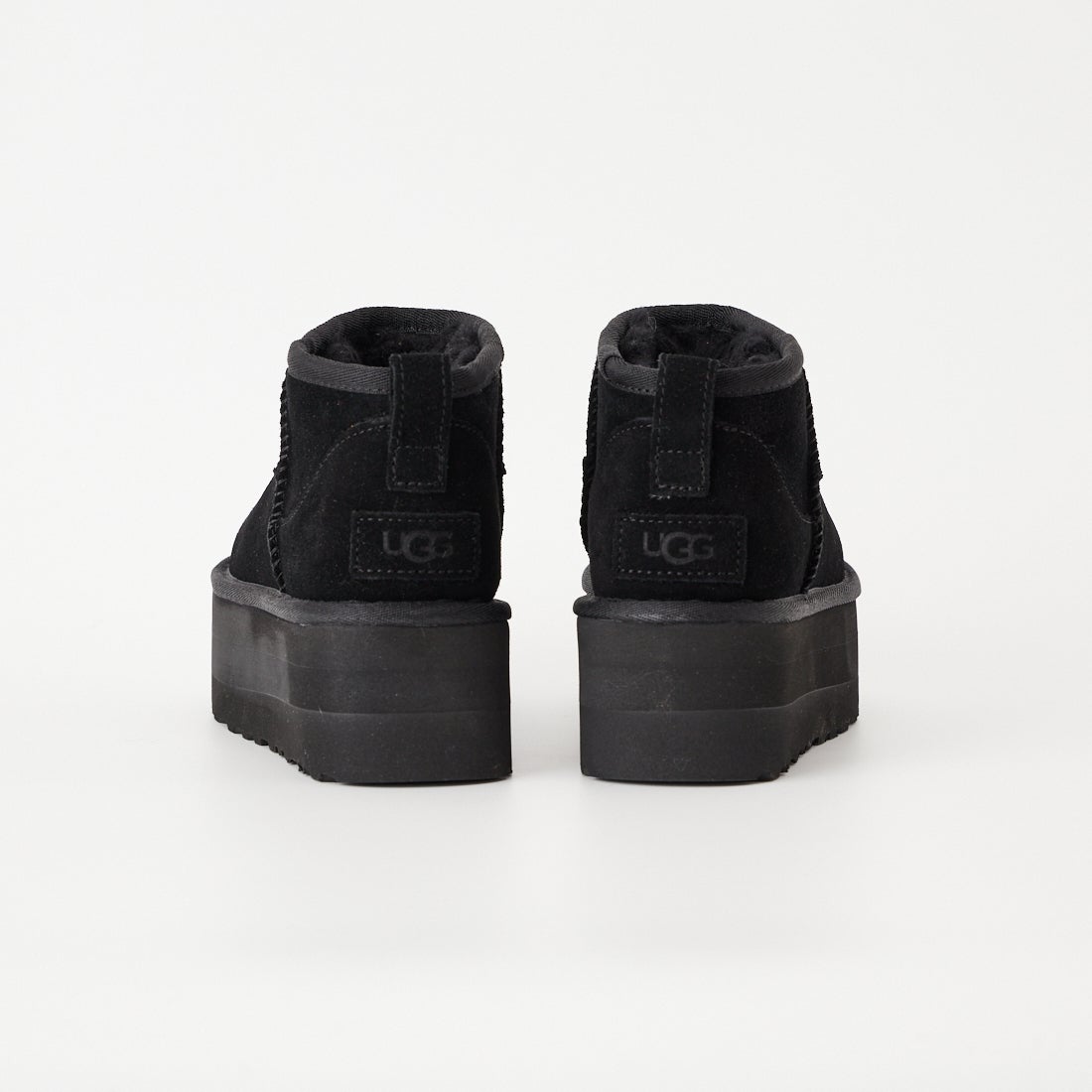 UGG [アグ] クラシック ウルトラ ミニプラットフォーム [1135092] BLACK