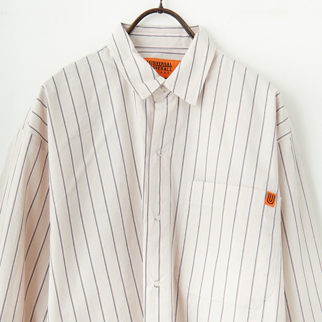 UNIVERSAL OVERALL [ユニバーサルオーバーオール] 別注 ショート丈 ビッグポケットシャツ [U2513158IN-JF] BEIGE ST