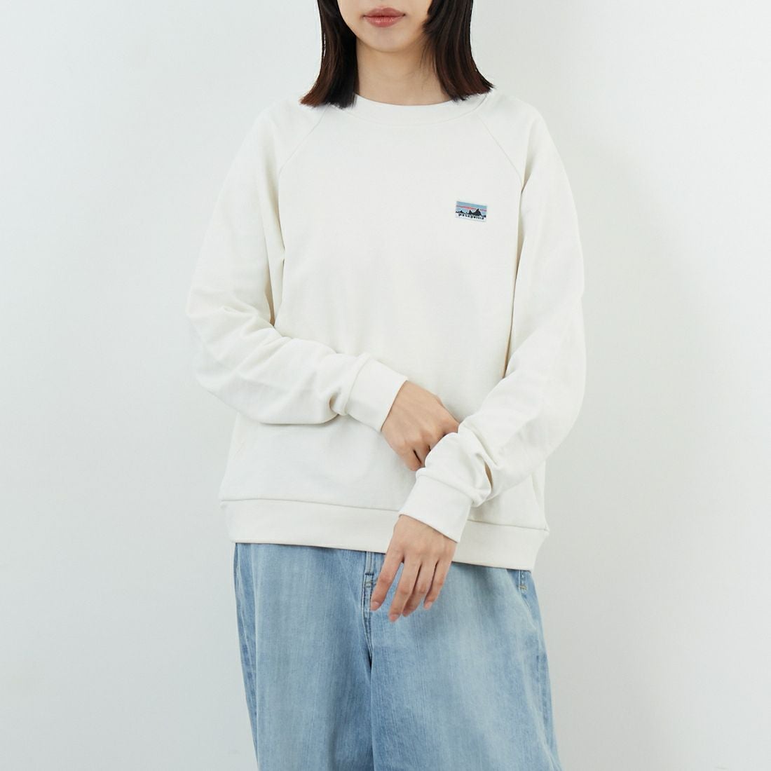 patagonia [パタゴニア] ウィメンズ エッセンシャルトップ [42171] WLWT &&モデル身長：162cm 着用サイズ：S&&