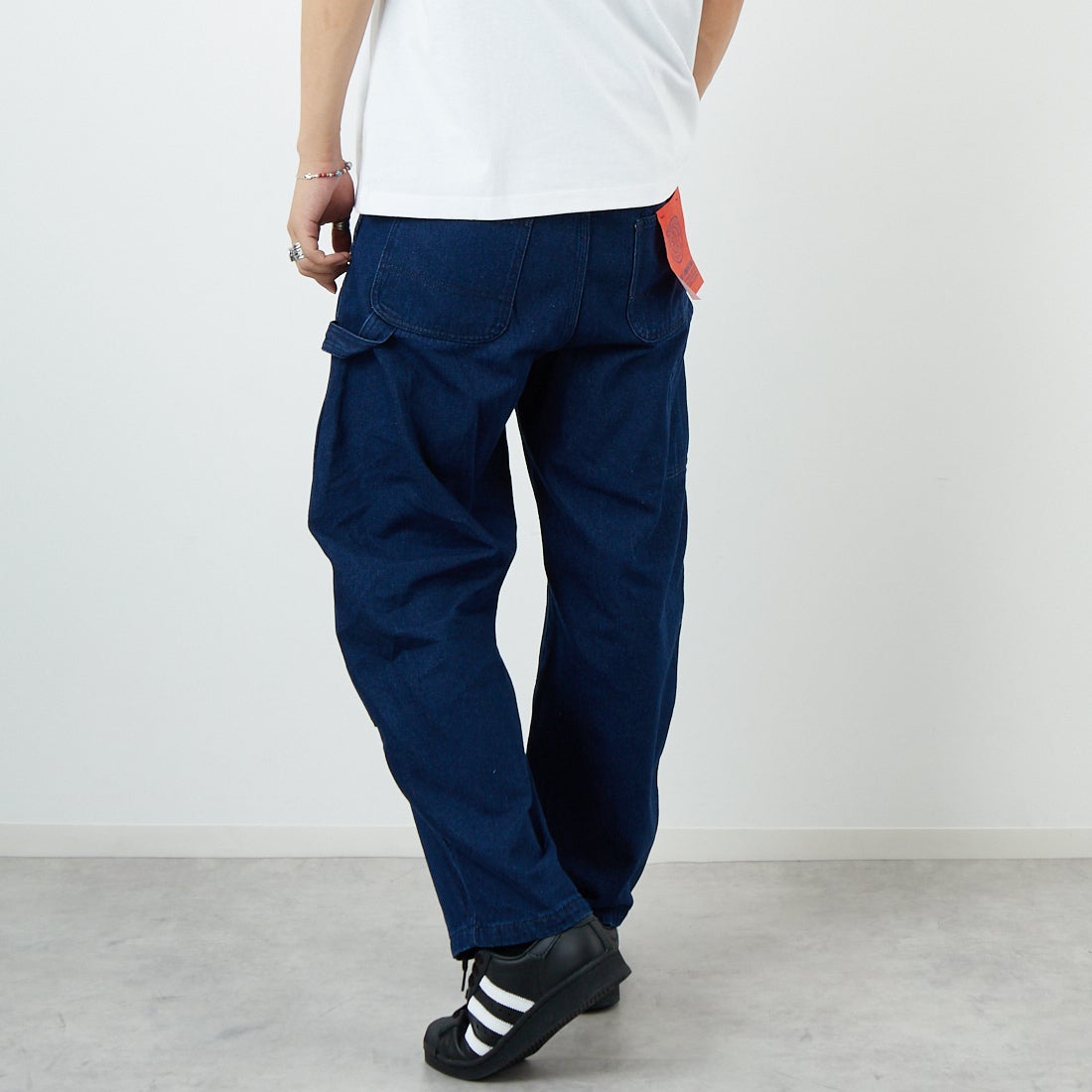 Jeans Factory Clothes [ジーンズファクトリークローズ] STANDARD ダブルニーカーブペインターパンツ [JFC-243-066] ONE WASH &&モデル身長：179cm 着用サイズ：M&&