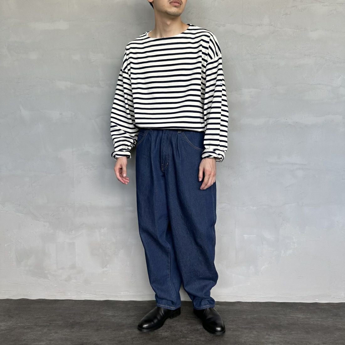 Noir Fabrik [ヌワールファブリック] バギーイージーデニムパンツ [NF-243-063] ONE WASH&&モデル身長：168cm 着用サイズ：S&&