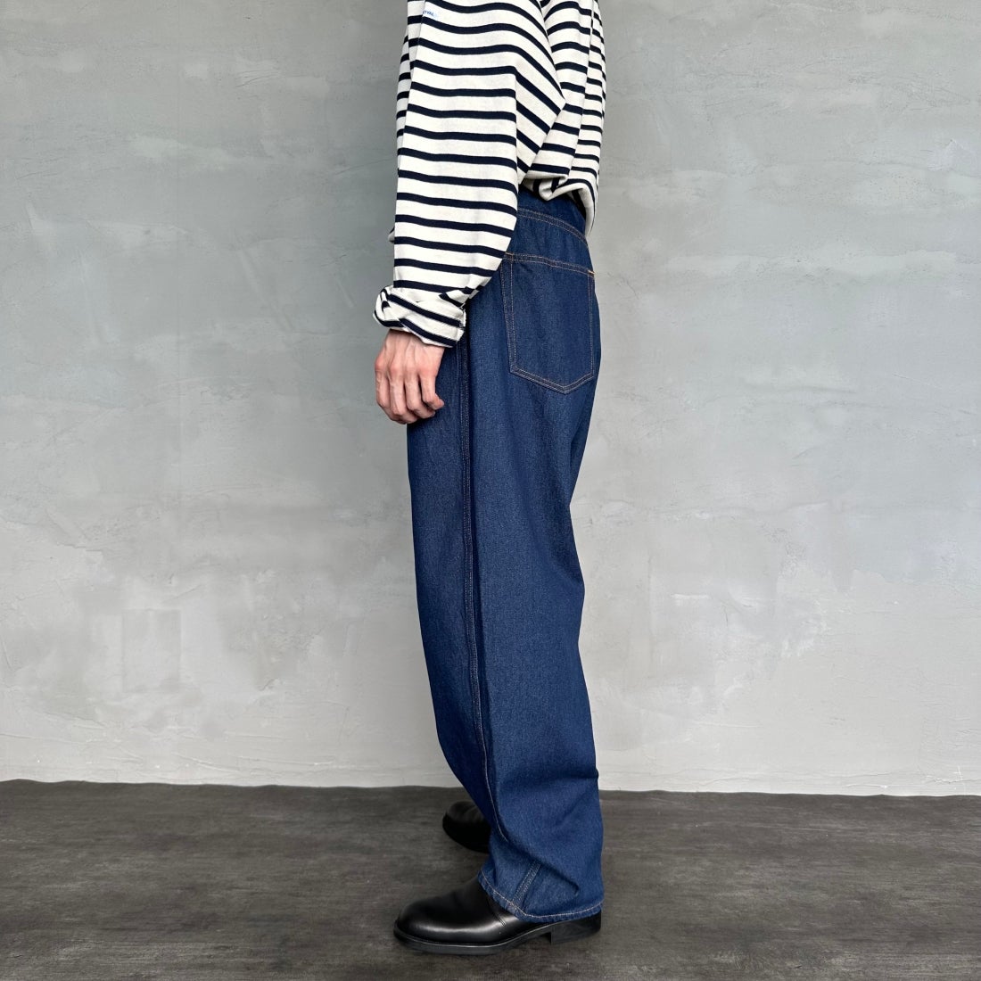 Noir Fabrik [ヌワールファブリック] バギーイージーデニムパンツ [NF-243-063] ONE WASH&&モデル身長：168cm 着用サイズ：M&&