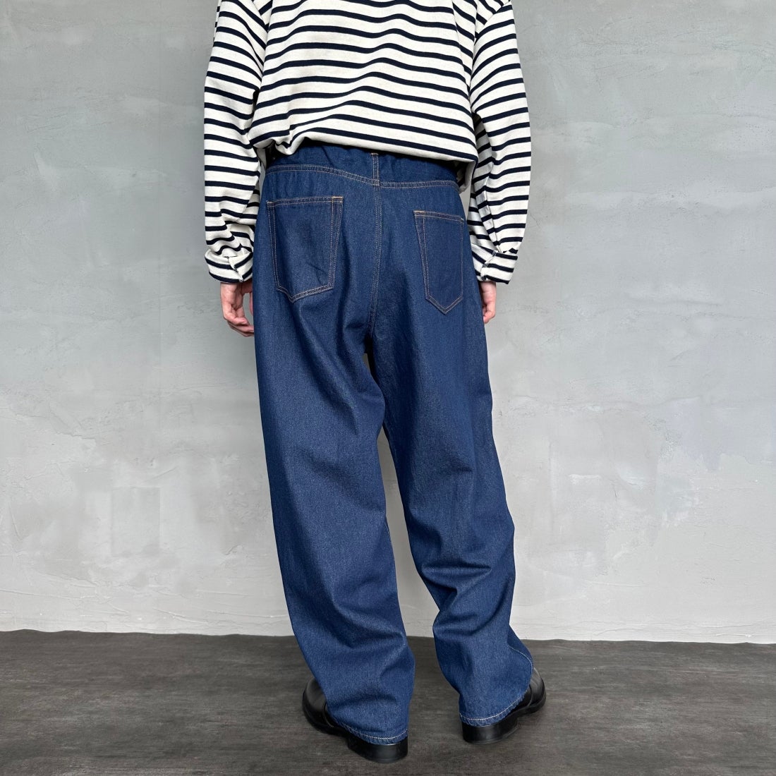 Noir Fabrik [ヌワールファブリック] バギーイージーデニムパンツ [NF-243-063] ONE WASH&&モデル身長：168cm 着用サイズ：M&&