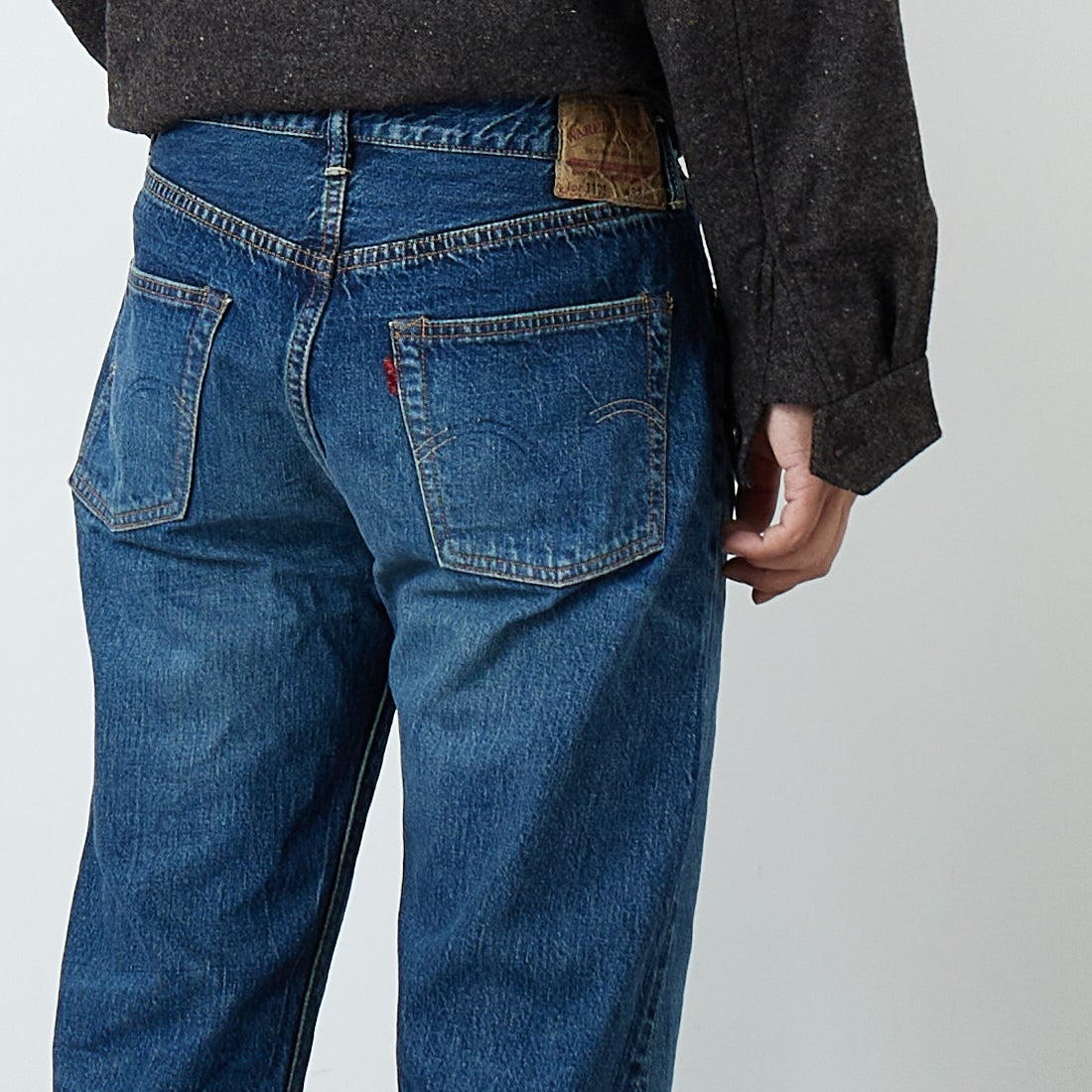 WAREHOUSE [ウエアハウス] 2ND-HAND 1101 [1101] D U/W (USED WASH 濃) &&モデル身長：179cm 着用サイズ：32&&