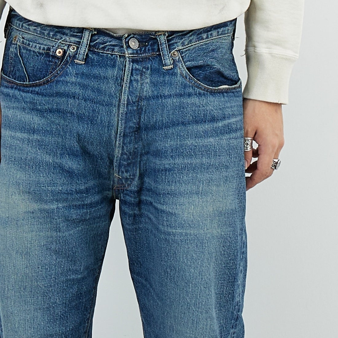 WAREHOUSE [ウエアハウス] 2ND-HAND 1101 [1101] UW (USED WASH 中)&&モデル身長：179cm 着用サイズ：32&&