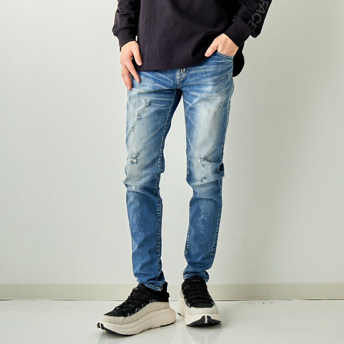 313C&&モデル身長：173cm 着用サイズ：28&&