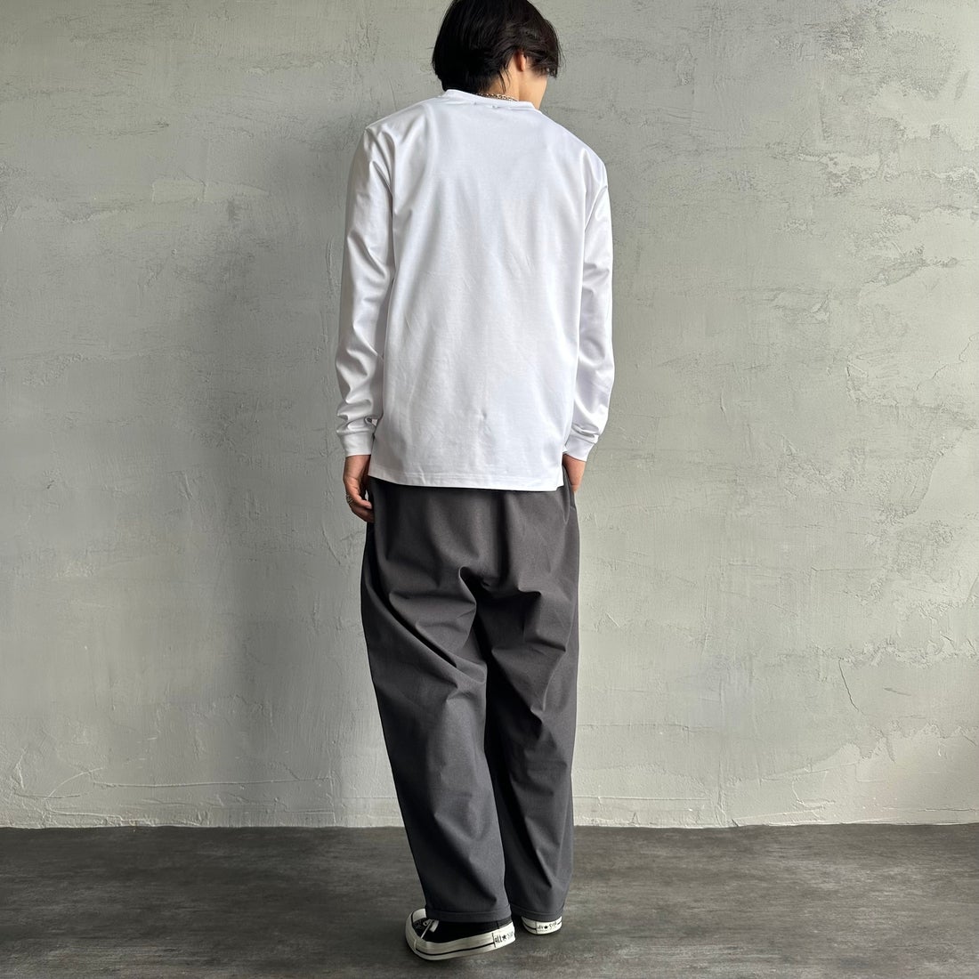 TATRAS [タトラス] SICADO ロングスリーブTシャツ [MTAT25S8196-M] BLACK &&モデル身長：179cm 着用サイズ：3&&