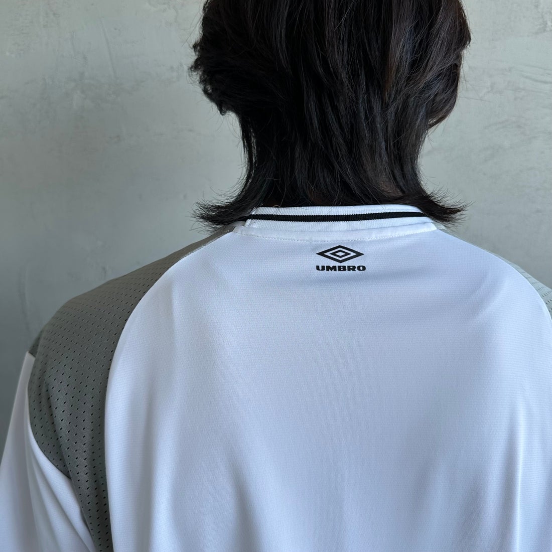 UMBRO [アンブロ] 別注 メッシュ切替 ゲームTシャツ [KBT101-NK-02-JF] WHITE