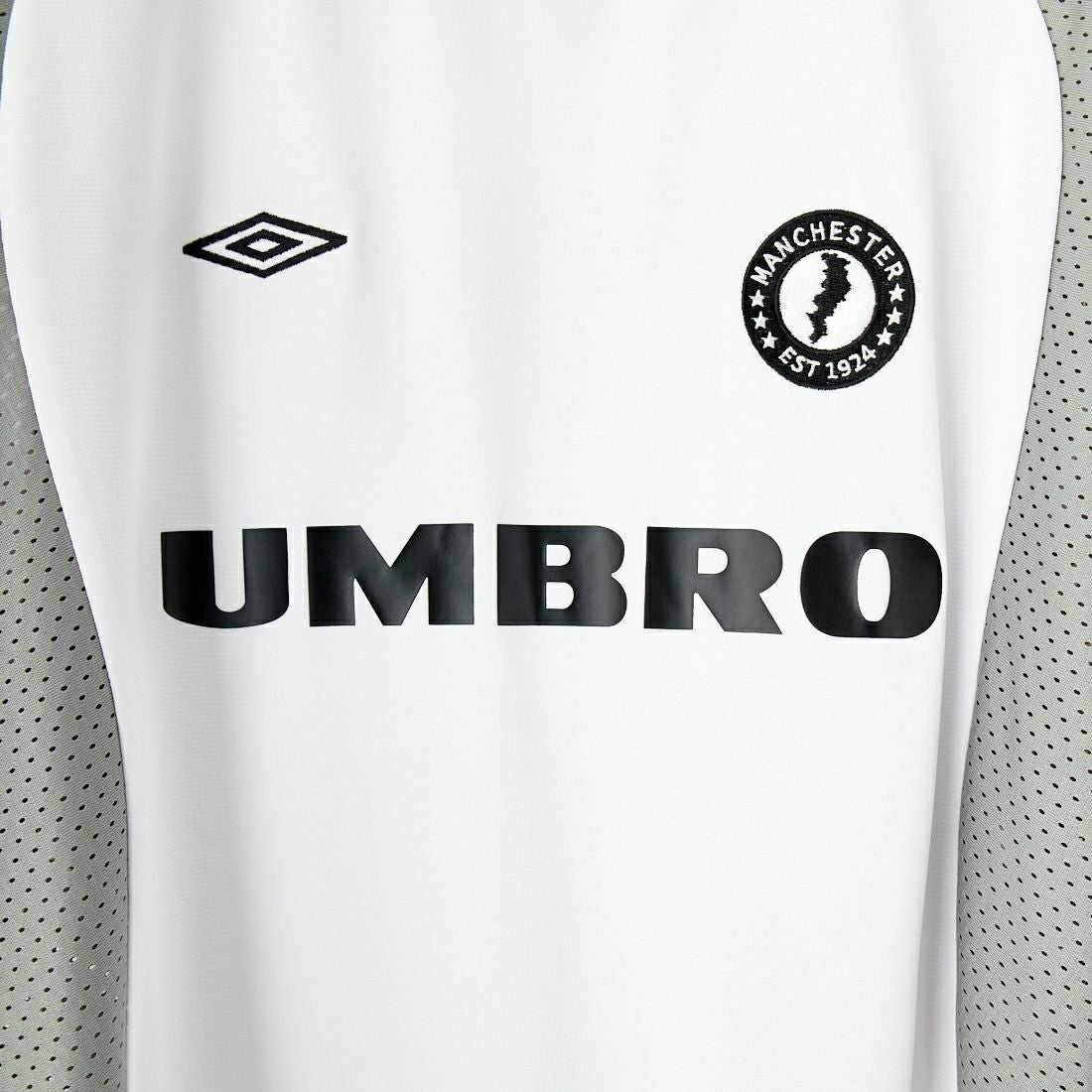 UMBRO [アンブロ] 別注 メッシュ切替 ゲームTシャツ [KBT101-NK-02-JF] WHITE