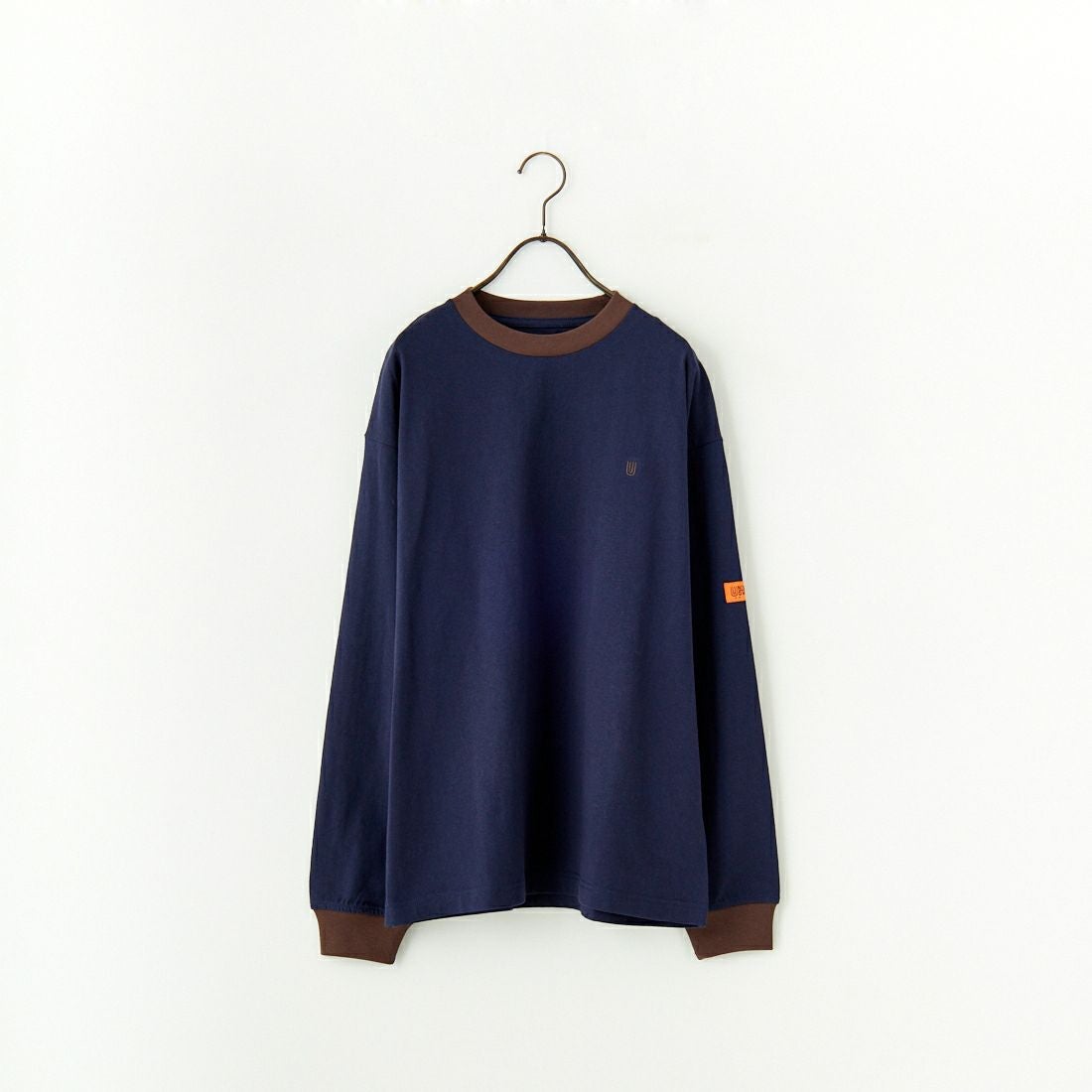 UNIVERSAL OVERALL [ユニバーサルオーバーオール] 別注 ワンポイントロゴ刺繍 ロングスリーブTシャツ [U2513215IN-JF] NVY/BRN