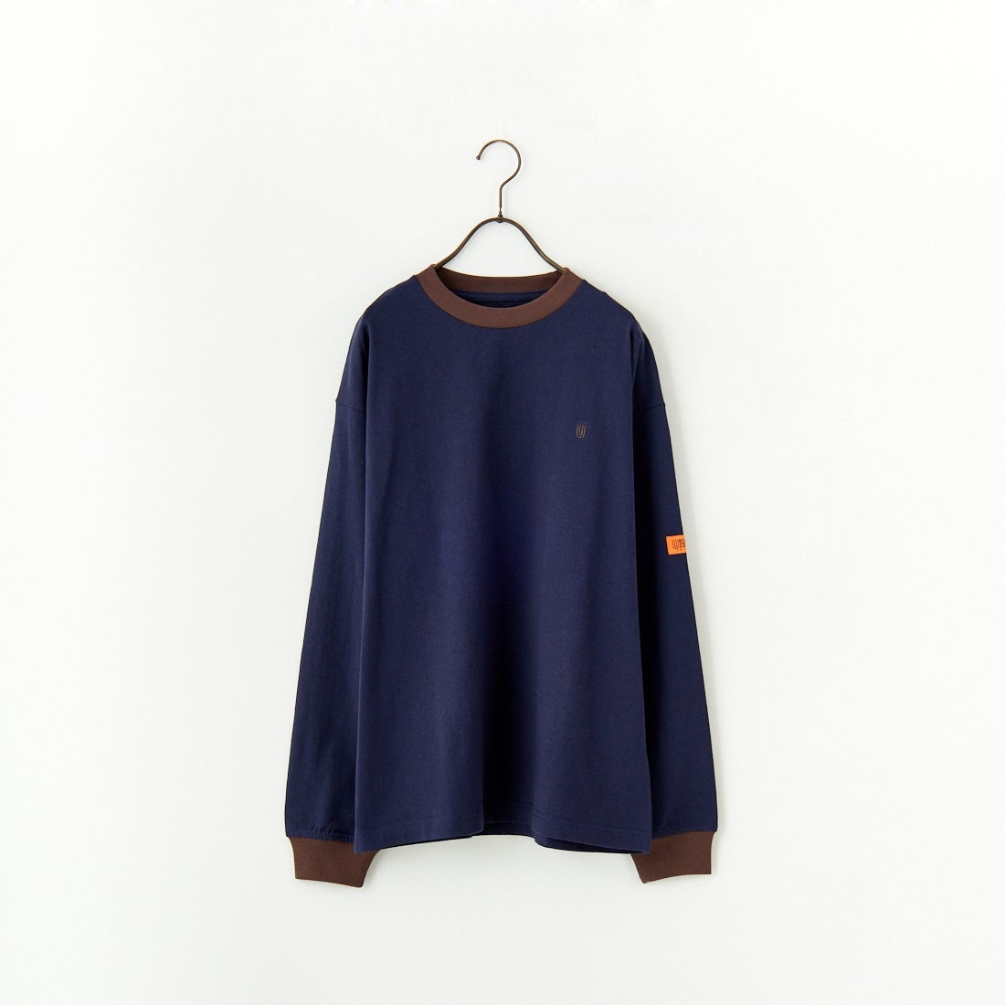 UNIVERSAL OVERALL [ユニバーサルオーバーオール] 別注 ワンポイントロゴ刺繍 ロングスリーブTシャツ [U2513215IN-JF] NVY/BRN