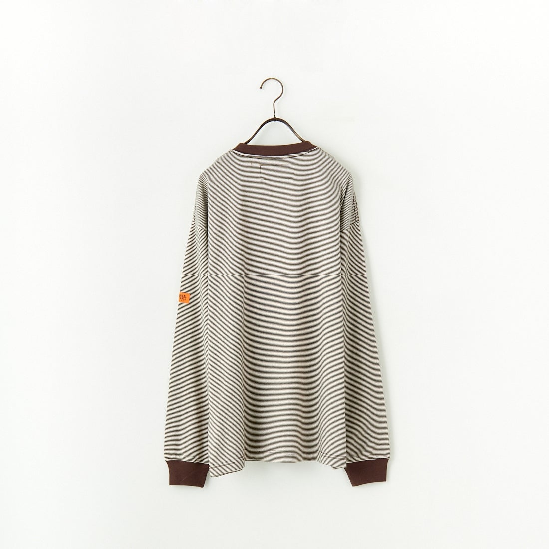 UNIVERSAL OVERALL [ユニバーサルオーバーオール] 別注 ワンポイントロゴ刺繍 ロングスリーブTシャツ [U2513215IN-JF] BROWN BDR