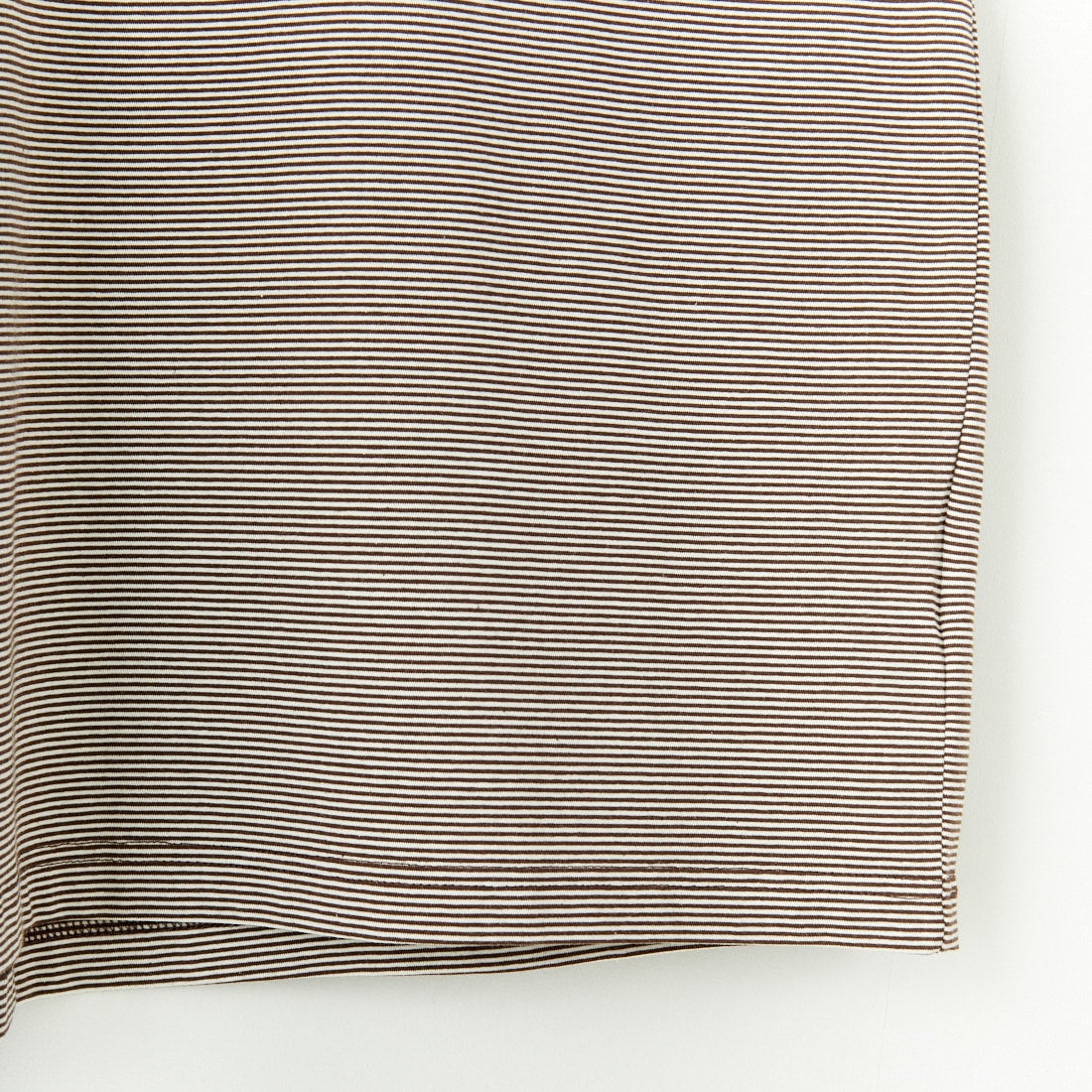 UNIVERSAL OVERALL [ユニバーサルオーバーオール] 別注 ワンポイントロゴ刺繍 ロングスリーブTシャツ [U2513215IN-JF] BROWN BDR