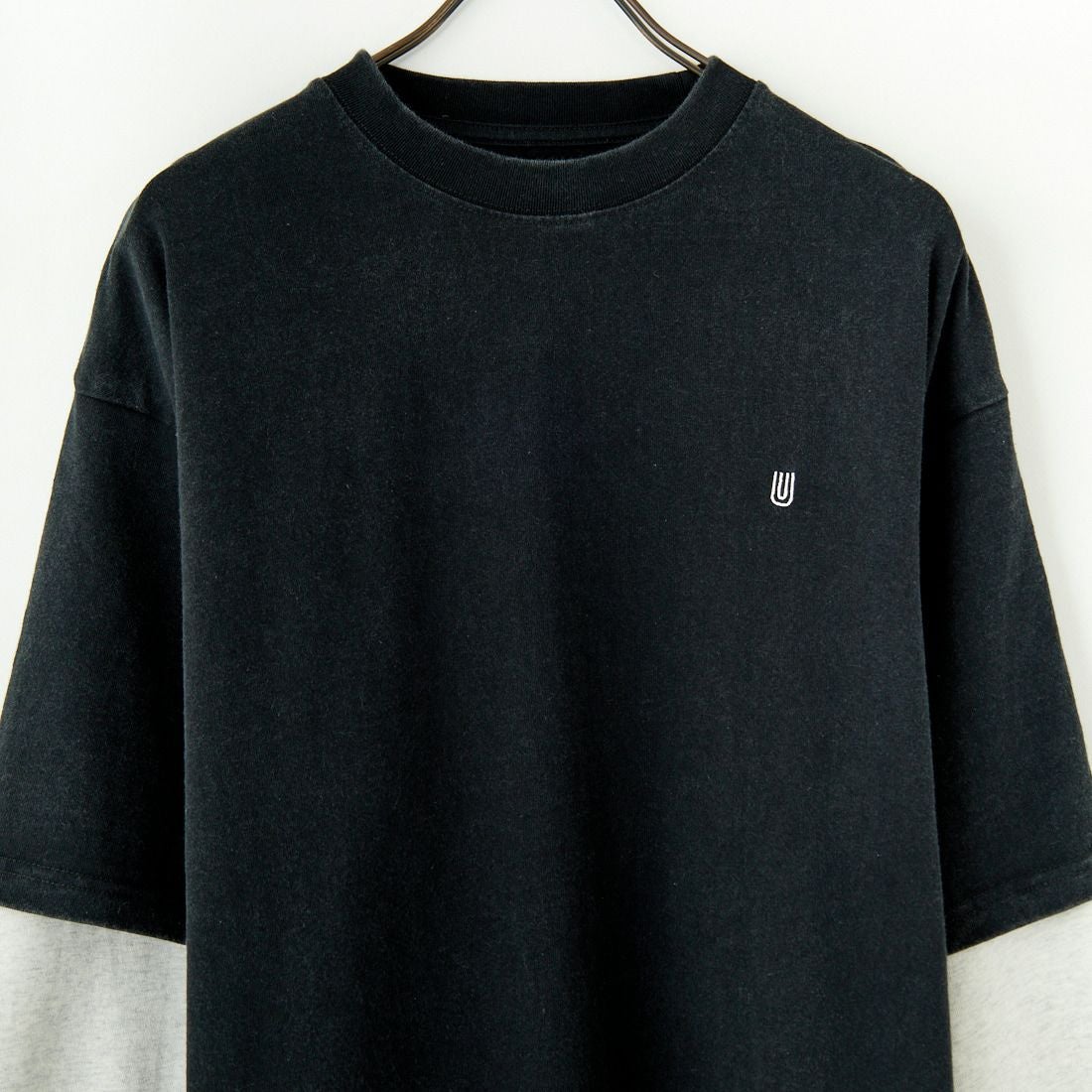 UNIVERSAL OVERALL [ユニバーサルオーバーオール] 別注 フェイクレイヤードカットソー [U2513220IN-JF] BLACK/OAT