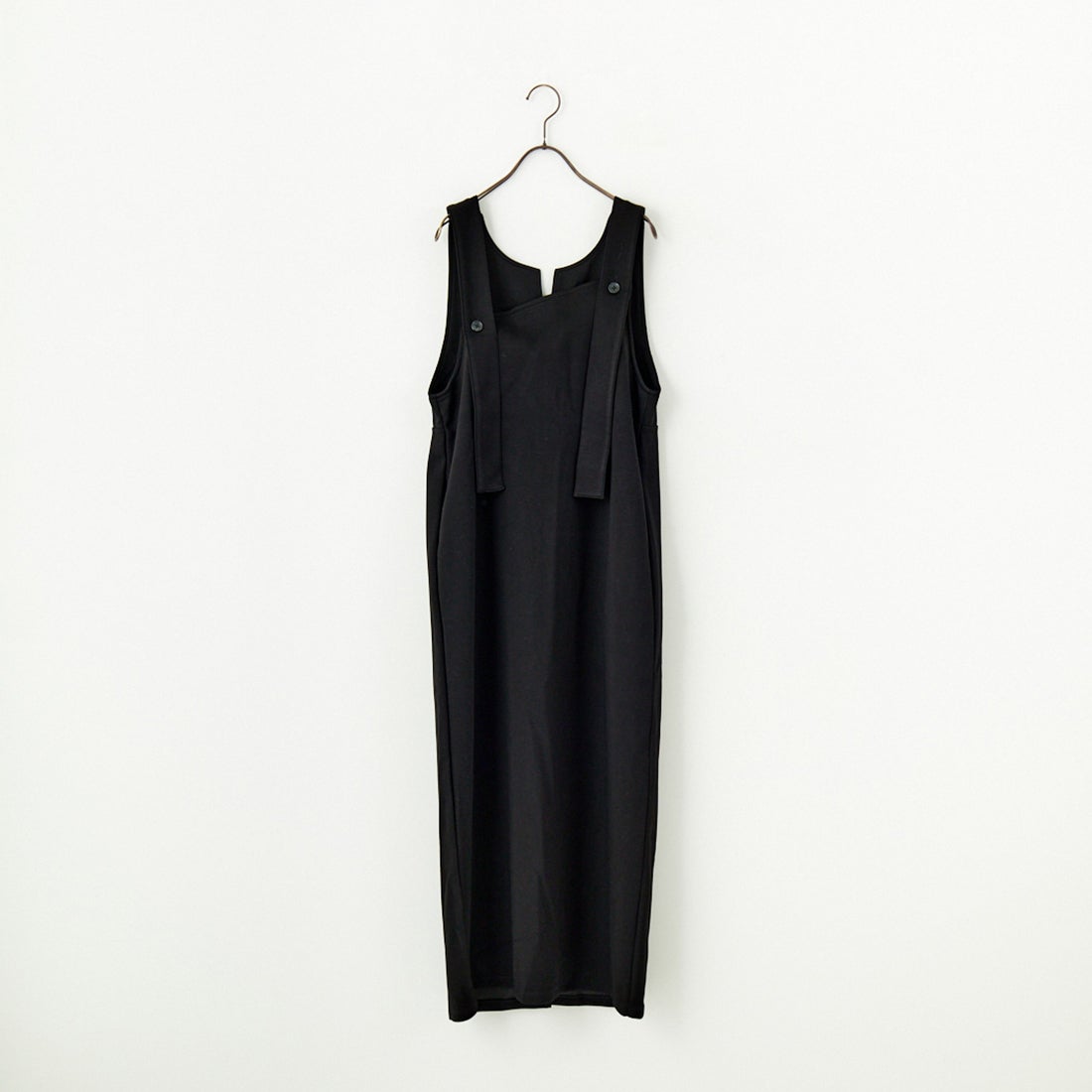 09 BLACK