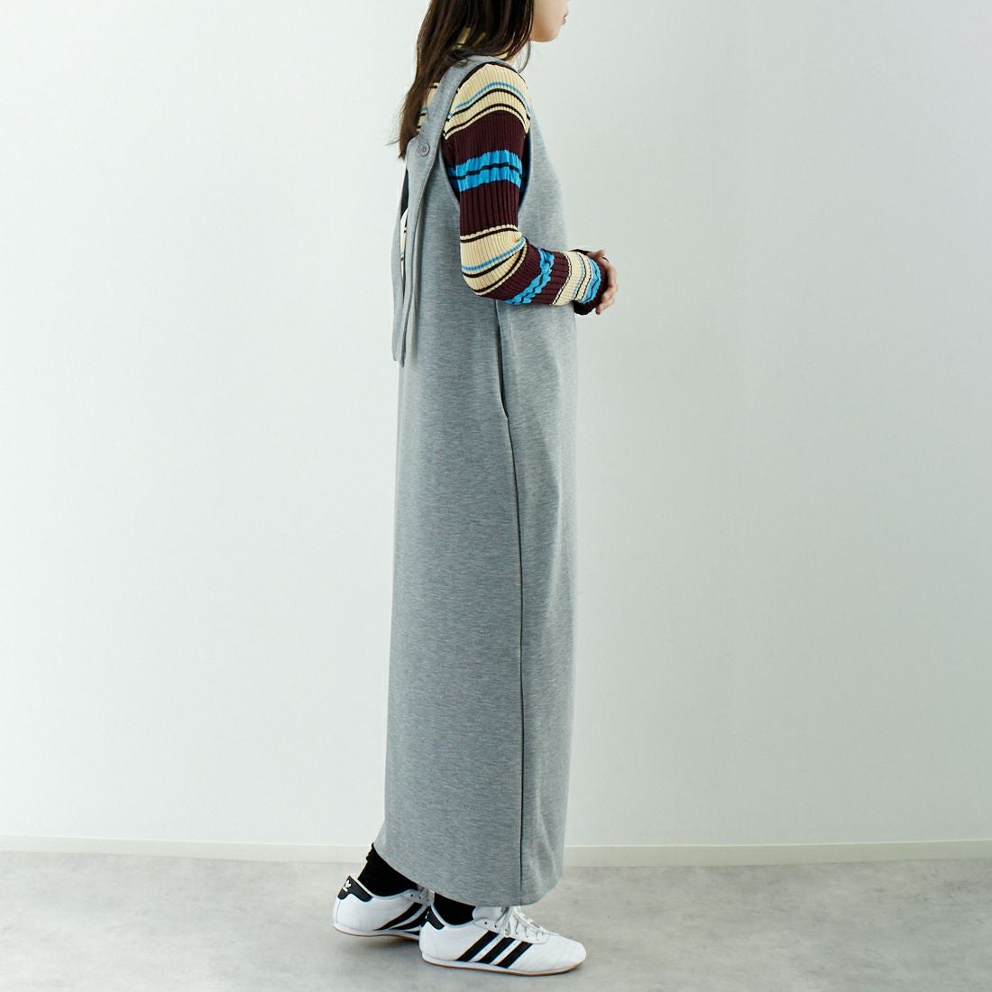 Maison de L'allure [メゾン ドゥ ラリュール] 2WAYダンボールニットジャンスカ [M24142019] 07 GRAY &&モデル身長：167cm 着用サイズ：F&&