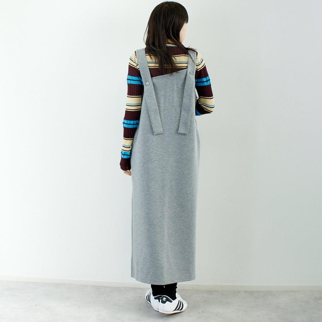 Maison de L'allure [メゾン ドゥ ラリュール] 2WAYダンボールニットジャンスカ [M24142019] 07 GRAY &&モデル身長：167cm 着用サイズ：F&&