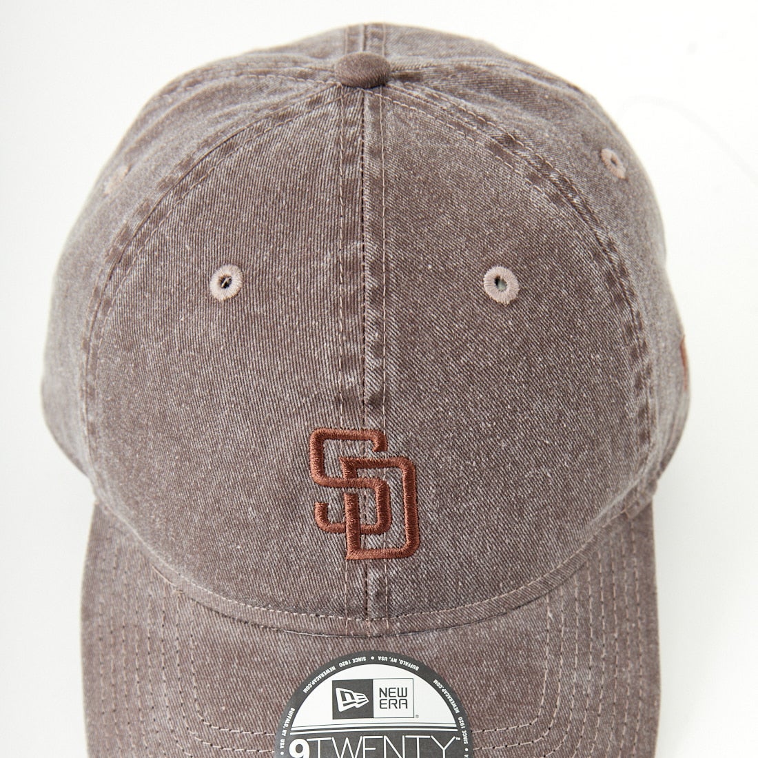 NEW ERA [ニューエラ] 別注 9TWENTY アシッドウォッシュ加工キャップ [14682598-JF] BROWN