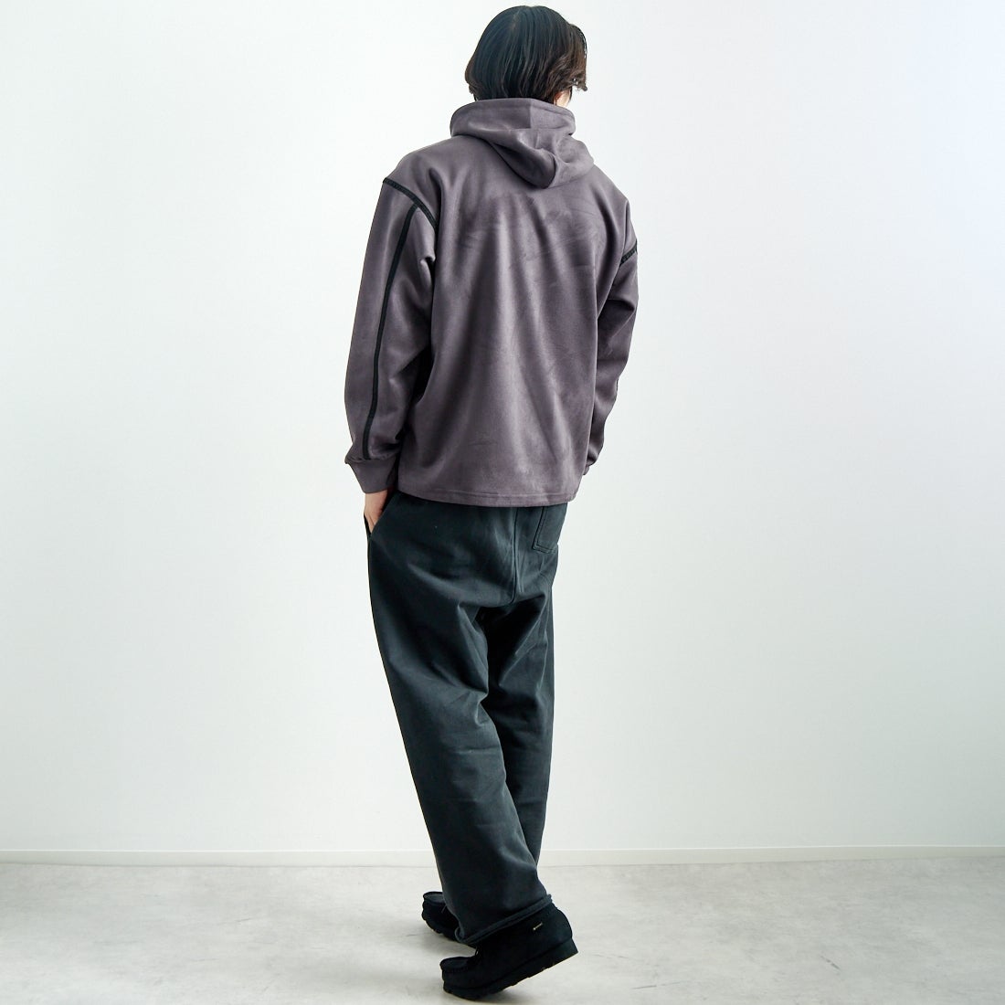 SLICK [スリック] ストレッチフェイクスエードプルパーカー [5155921