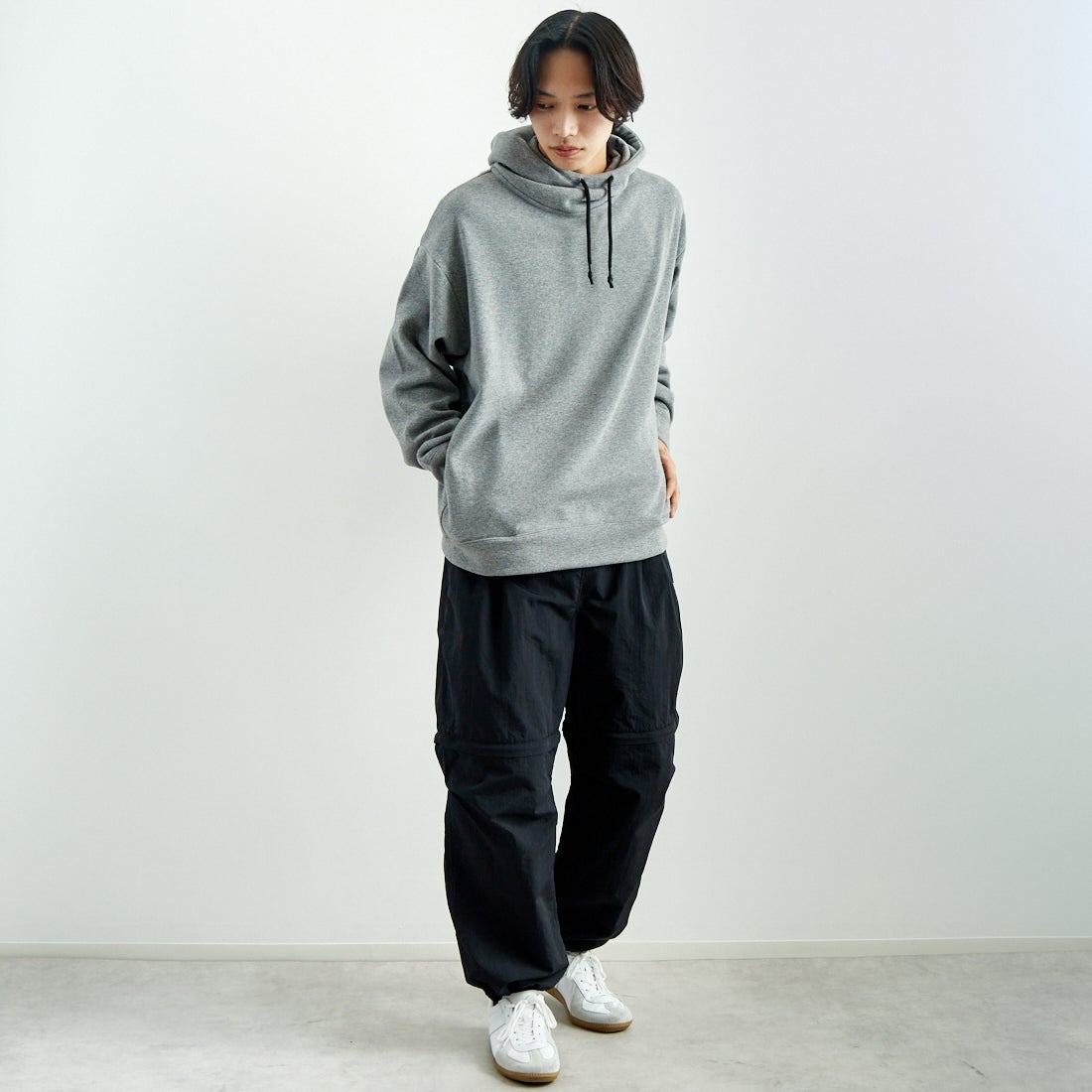 SLICK [スリック] ムートンジャージハイネックパーカー [5155930] 801 H.GRAY &&モデル身長：179cm 着用サイズ：2&&