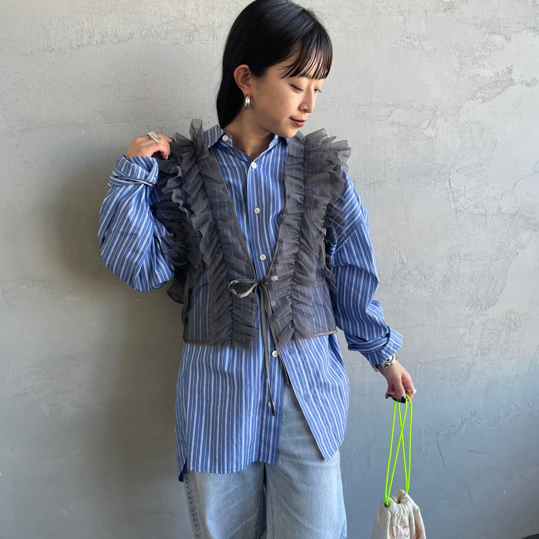 nenom [ネノム] 2WAY チュールフリルベスト [NE24122032] 08 CHARCOA