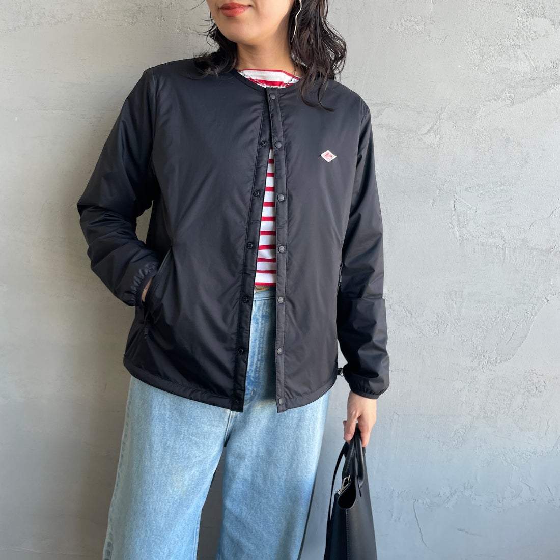 DANTON [ダントン] インサレーションノーカラージャケット [DT-A0632SNT] BLACK &&モデル身長：160cm 着用サイズ：M&&