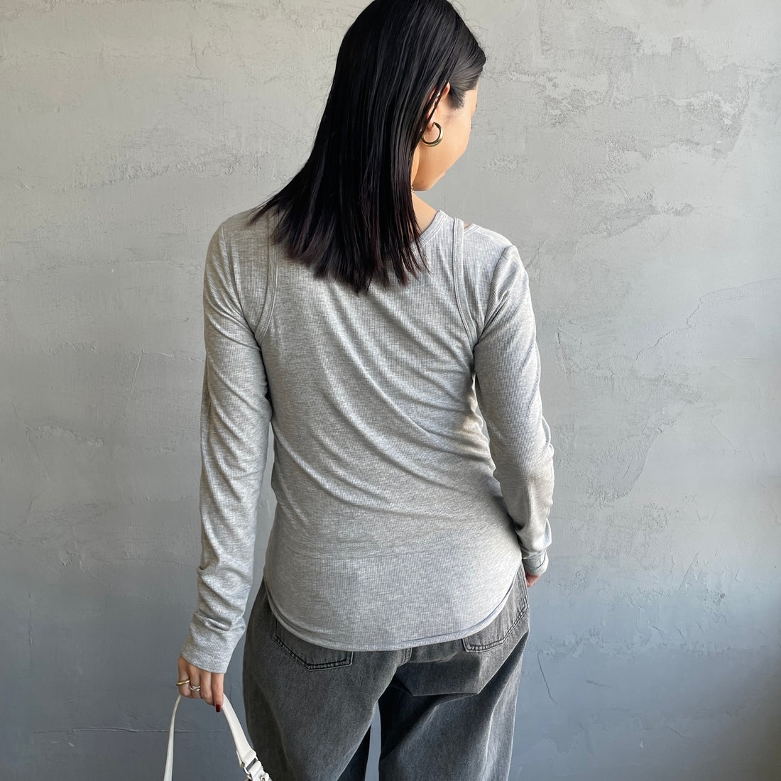 nenom [ネノム] 2ピース アメスリレイヤードシアーカットソー [NE25112004] 07 GRAY &&モデル身長：163cm 着用サイズ：F&&
