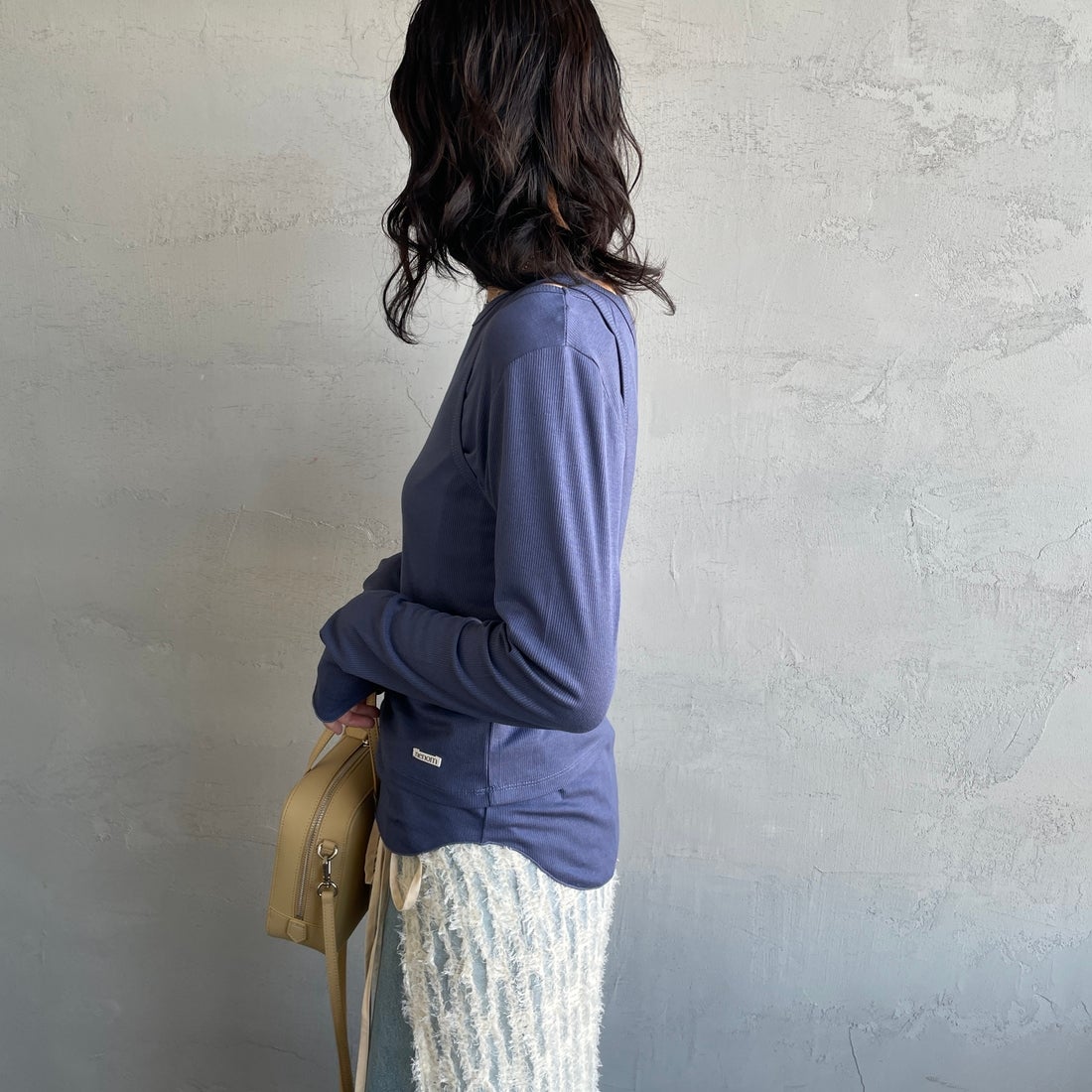 nenom [ネノム] 2ピース アメスリレイヤードシアーカットソー [NE25112004] 12 BLUE &&モデル身長：160cm 着用サイズ：F&&