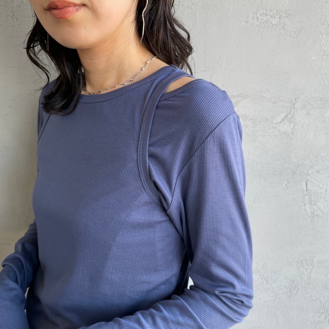 nenom [ネノム] 2ピース アメスリレイヤードシアーカットソー [NE25112004] 12 BLUE &&モデル身長：160cm 着用サイズ：F&&