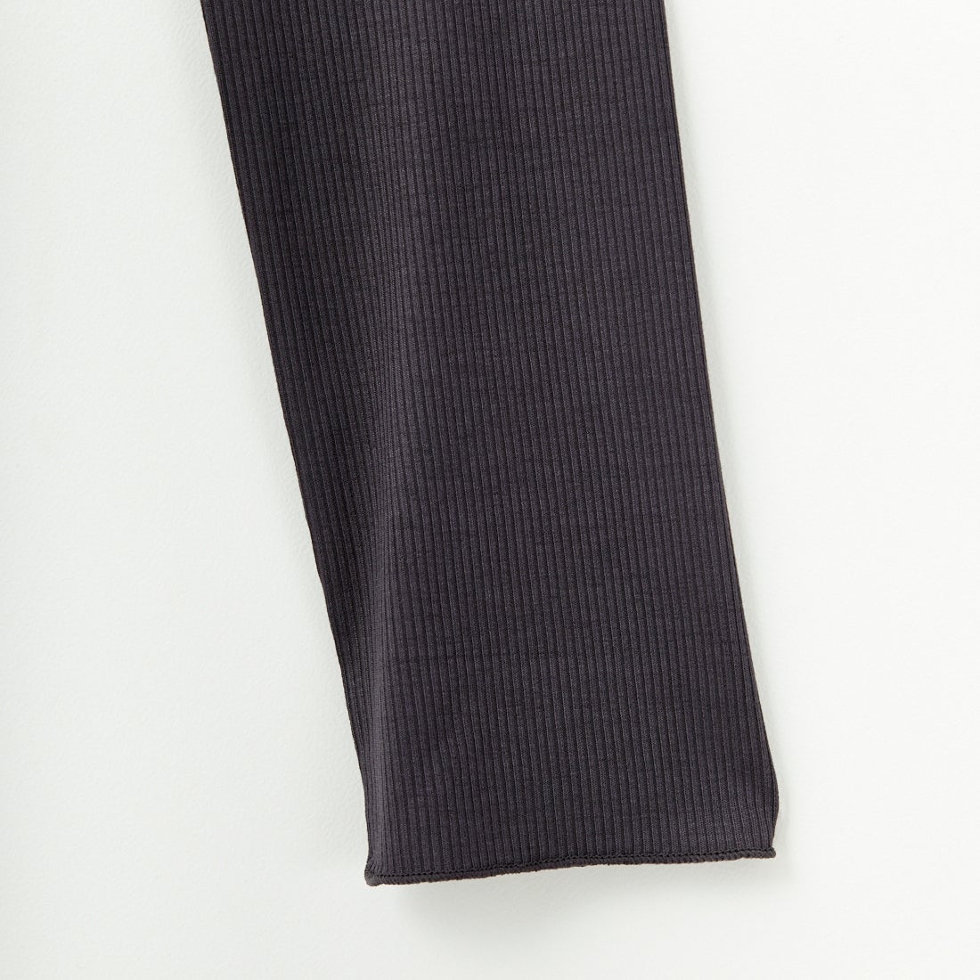 nenom [ネノム] 2ピース アメスリレイヤードシアーカットソー [NE25112004] 08 CHARCOA