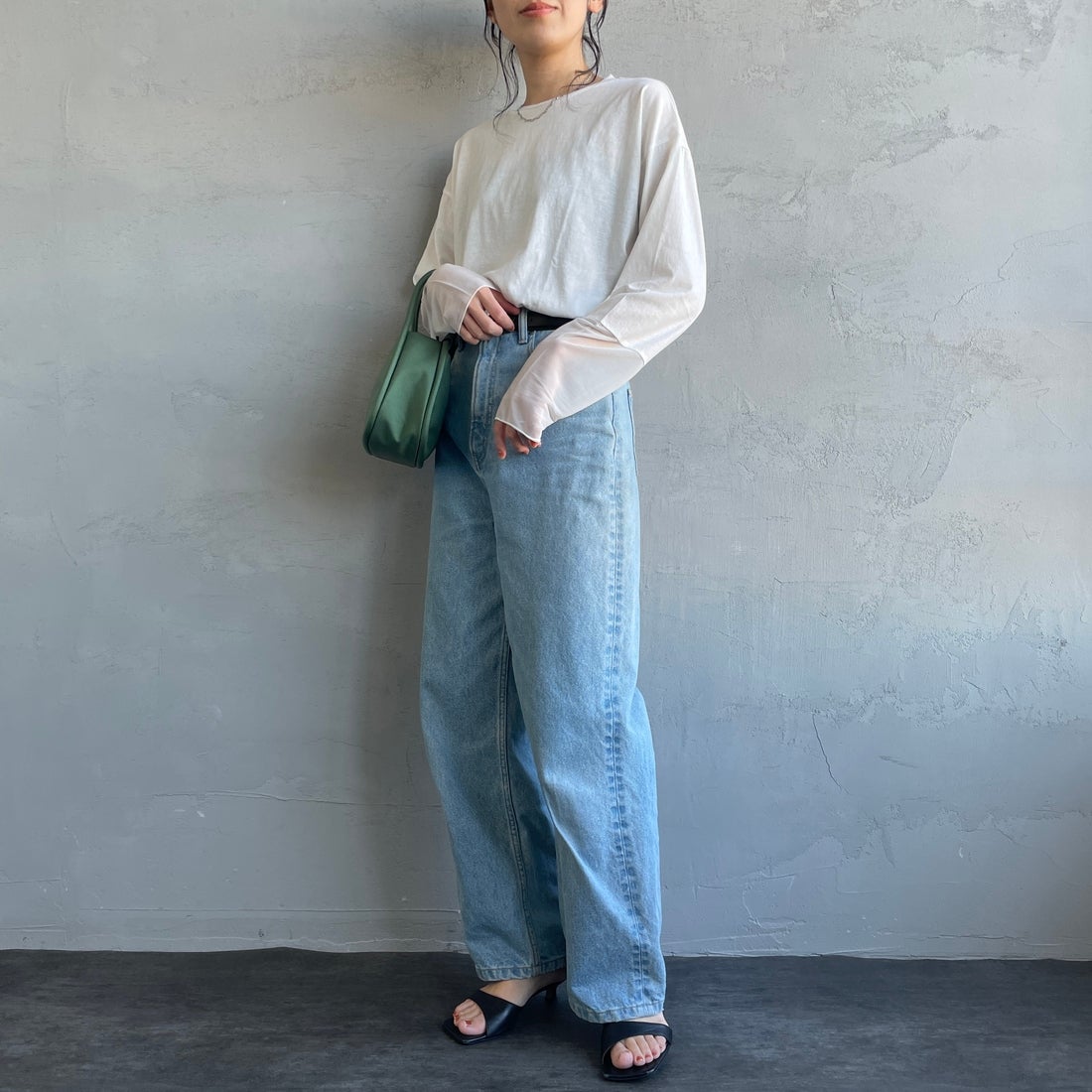 nenom [ネノム] 袖シアー切り替え ロングスリーブカットソー [NE23142058] 02 OFF &&モデル身長：160cm 着用サイズ：F&&