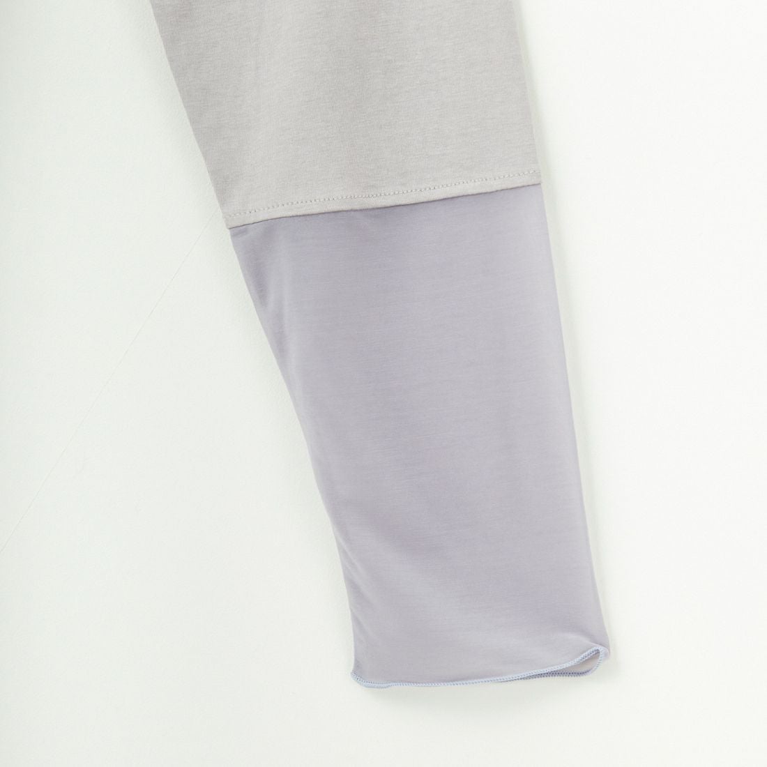 nenom [ネノム] 袖シアー切り替え ロングスリーブカットソー [NE23142058] 05 L.GRAY