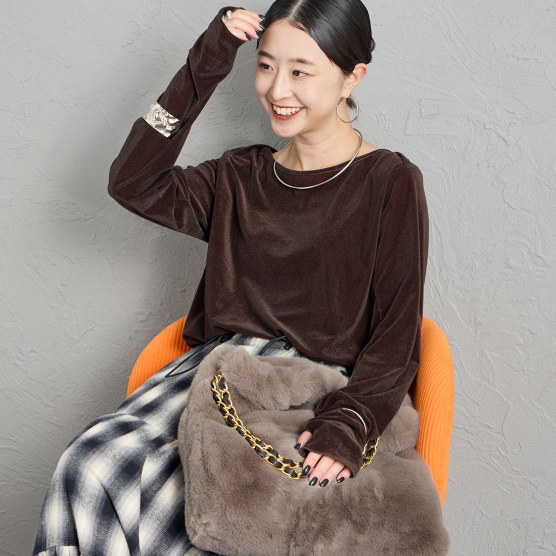 28 BROWN&&モデル身長：150cm 着用サイズ：F&&